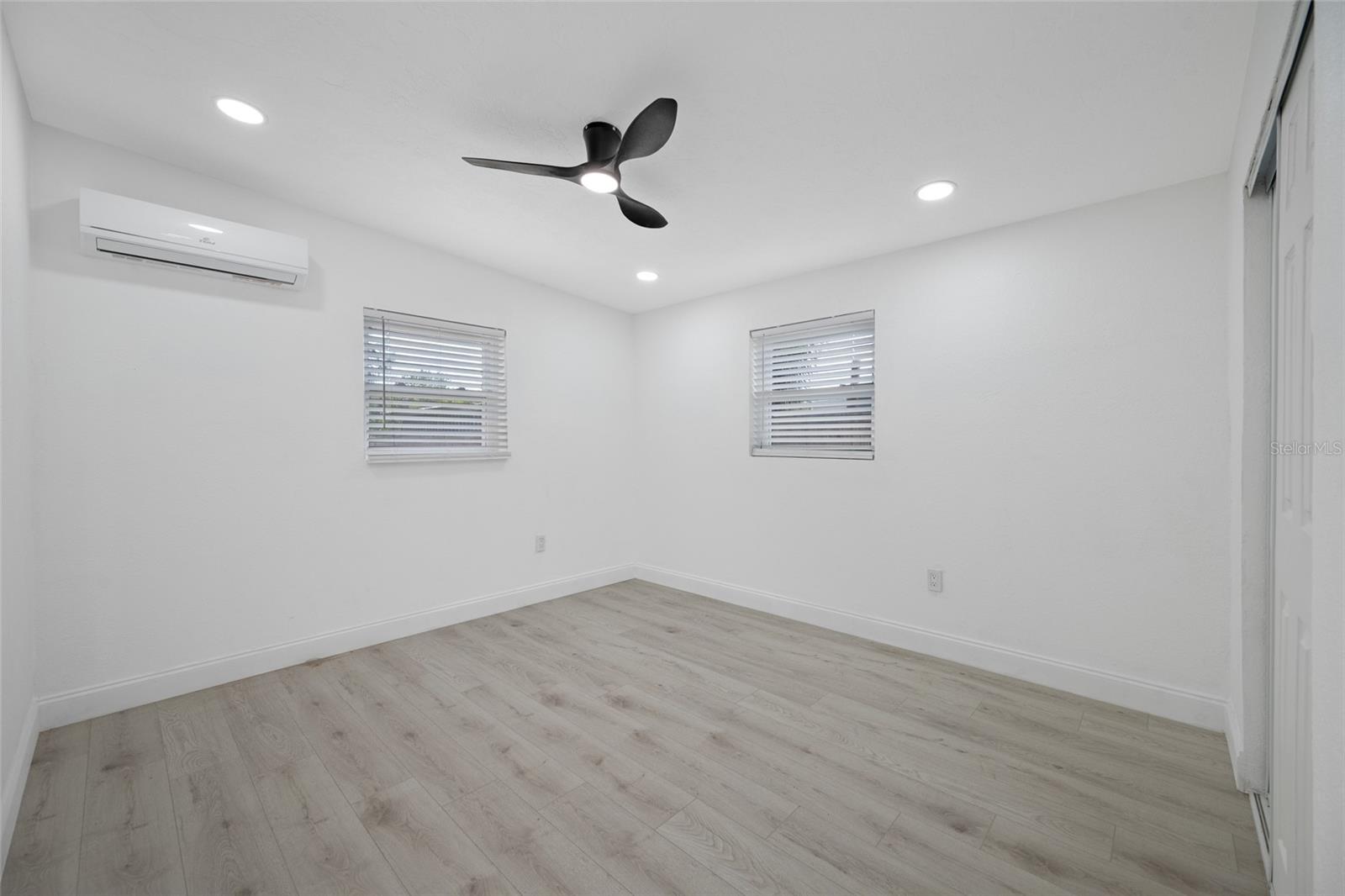 6908 11TH AVE E, PALMETTO, FL, 34221