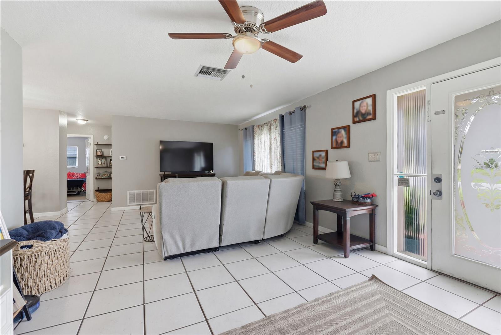 69 CRYSTAL DR, DEBARY, FL, 32713