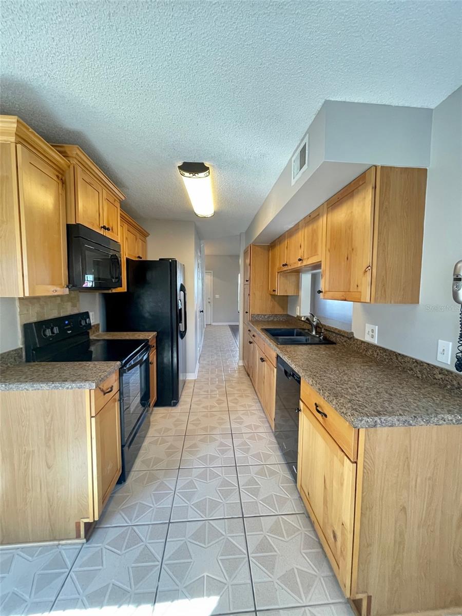 1234 CROSSFIELD DR, APOPKA, FL, 32703