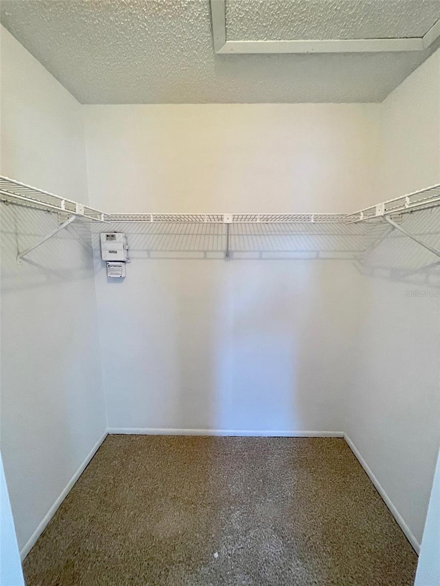 1234 CROSSFIELD DR, APOPKA, FL, 32703
