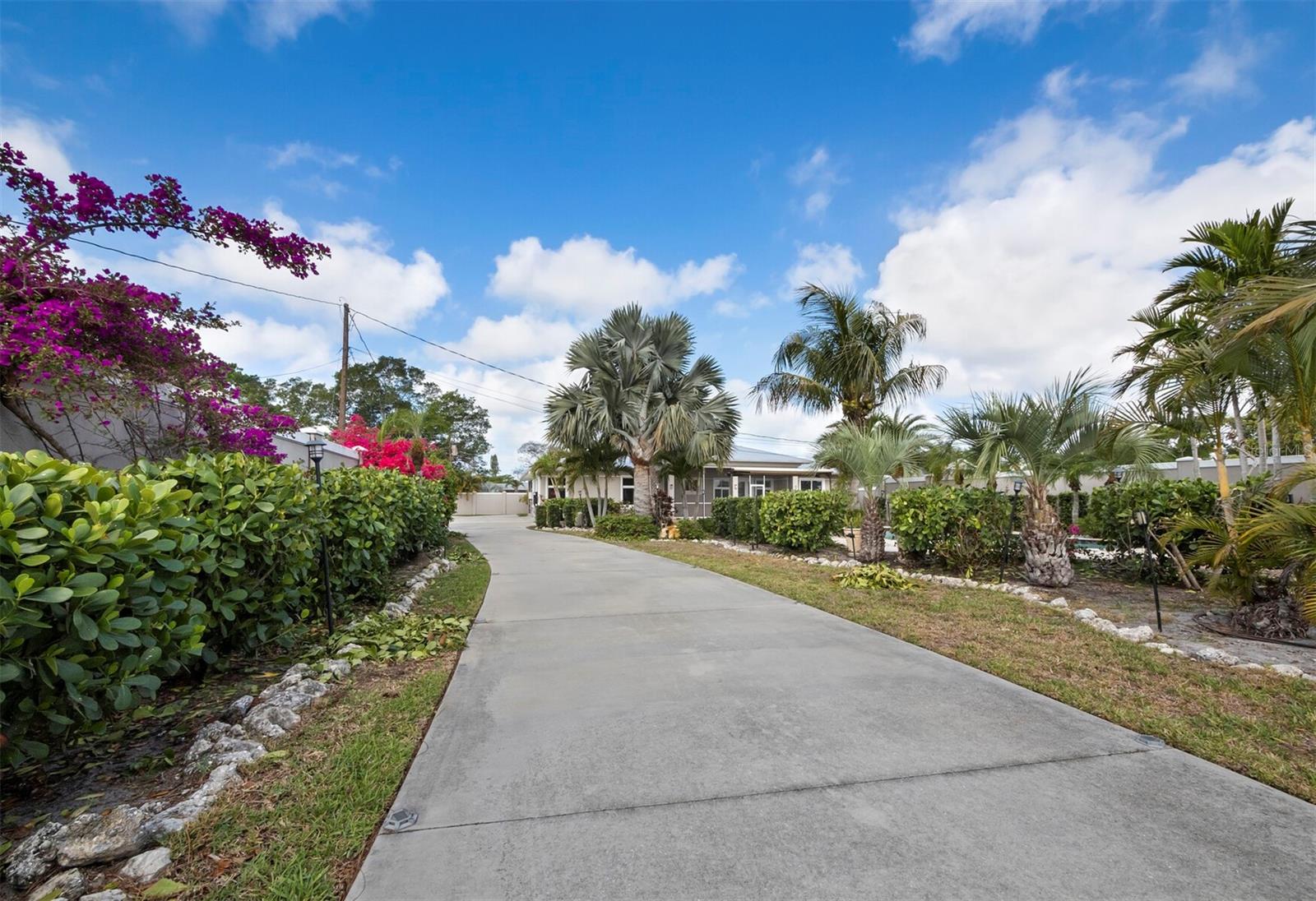 5618 BRITANNIA DR, SARASOTA, FL, 34231