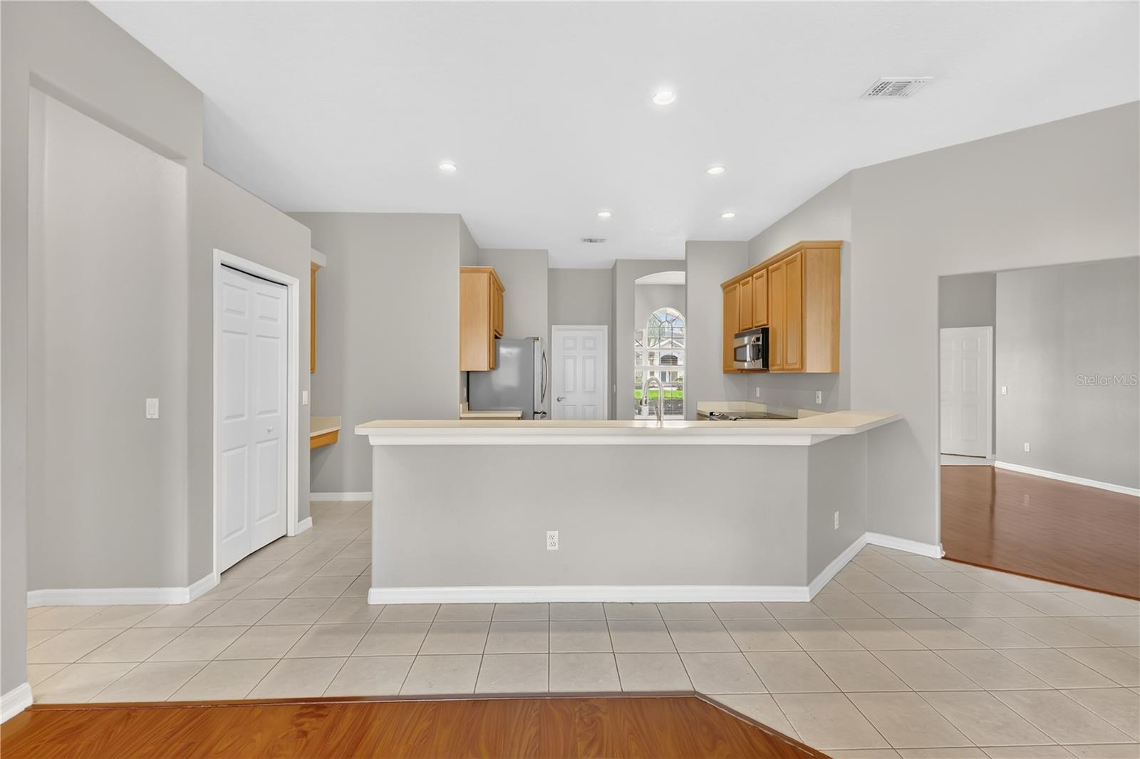 4208 BELL TOWER CT, BELLE ISLE, FL, 32812