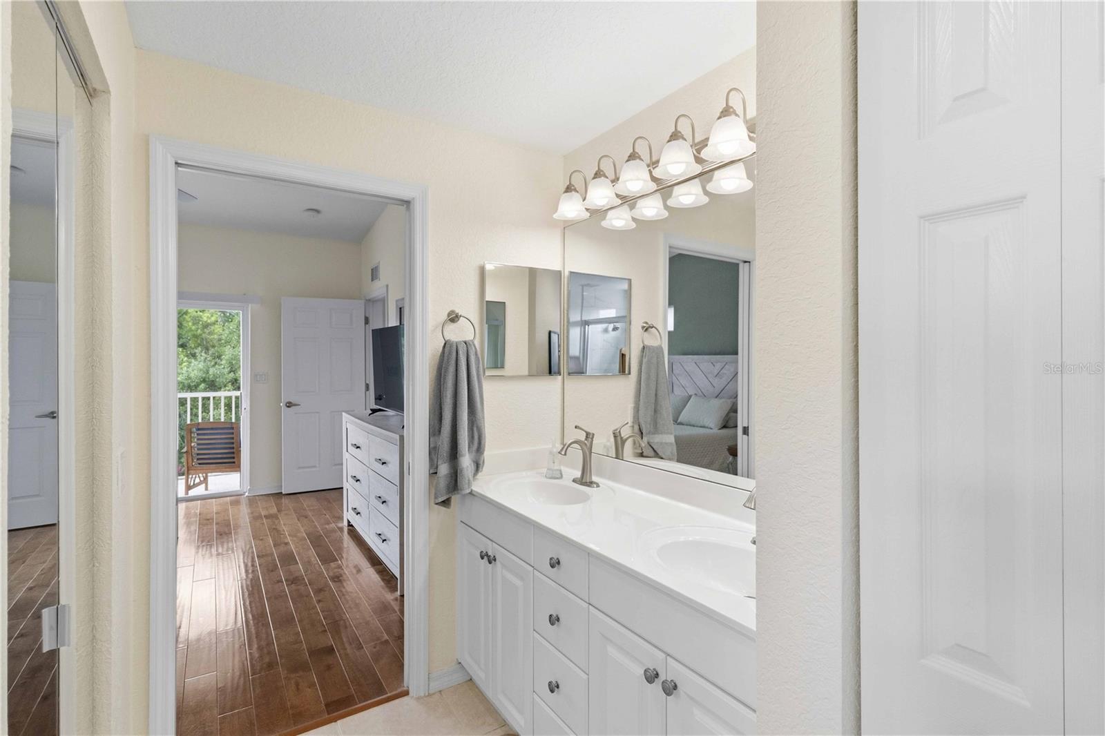 7532 MARSH ORCHID CIR #201, BRADENTON, FL, 34203