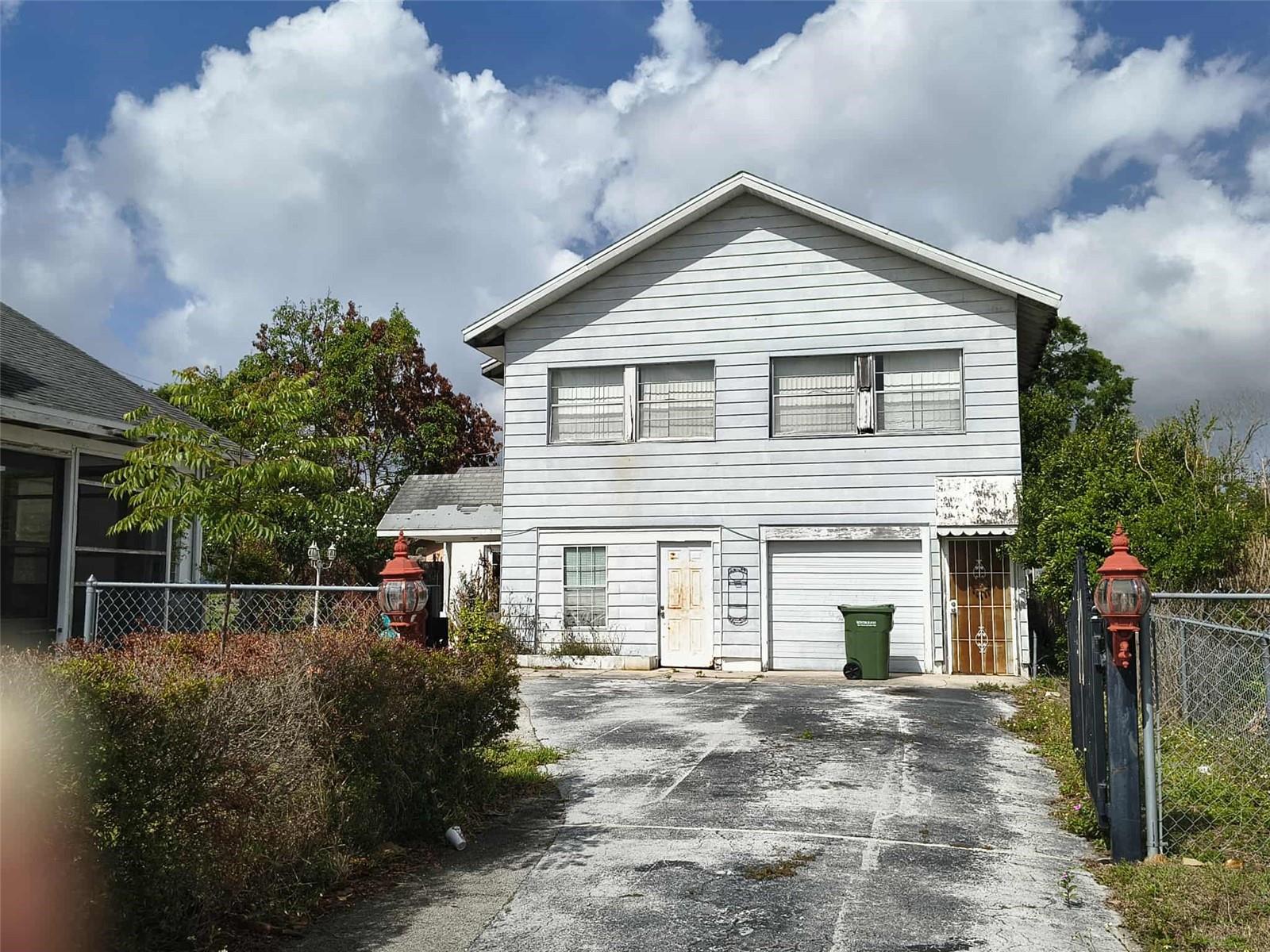 15 LAKE HOWARD DR NW, WINTER HAVEN, FL, 33880