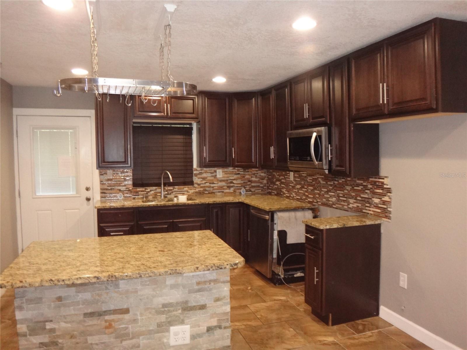 212 BASSEDENA CIR S, LAKELAND, FL, 33805