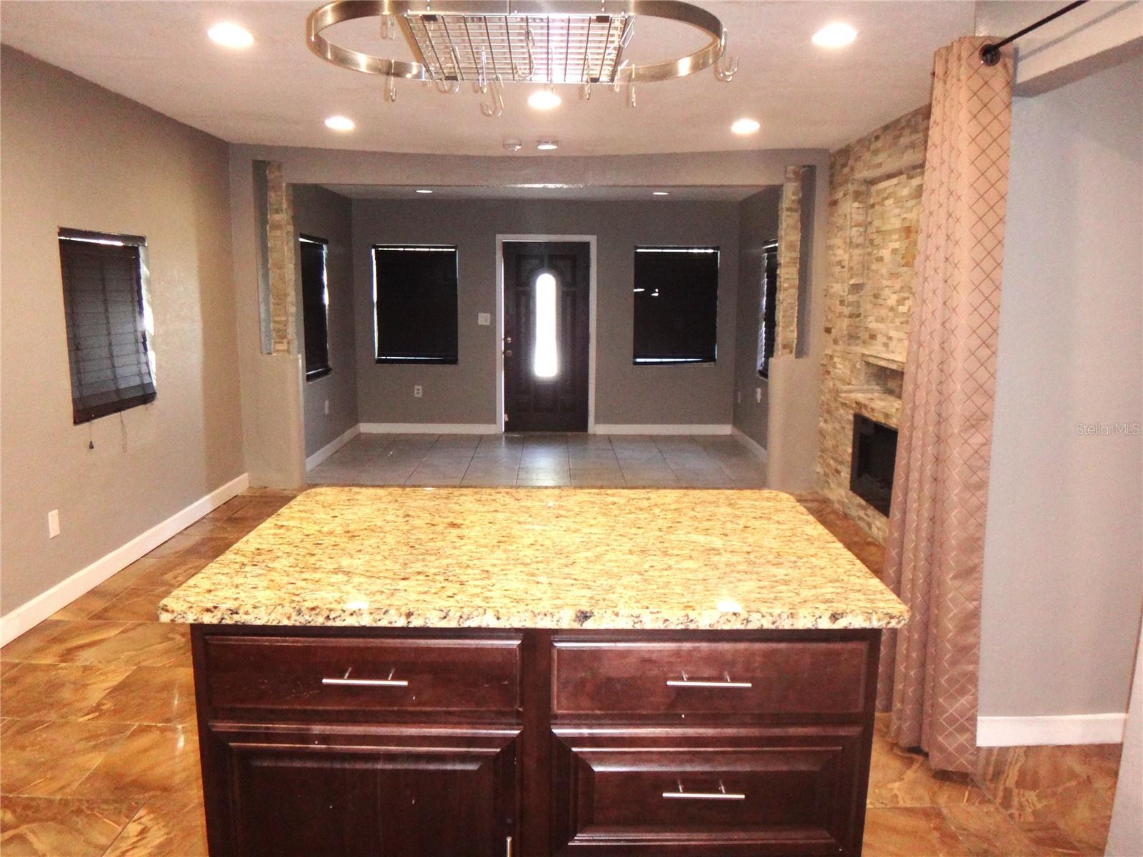 212 BASSEDENA CIR S, LAKELAND, FL, 33805