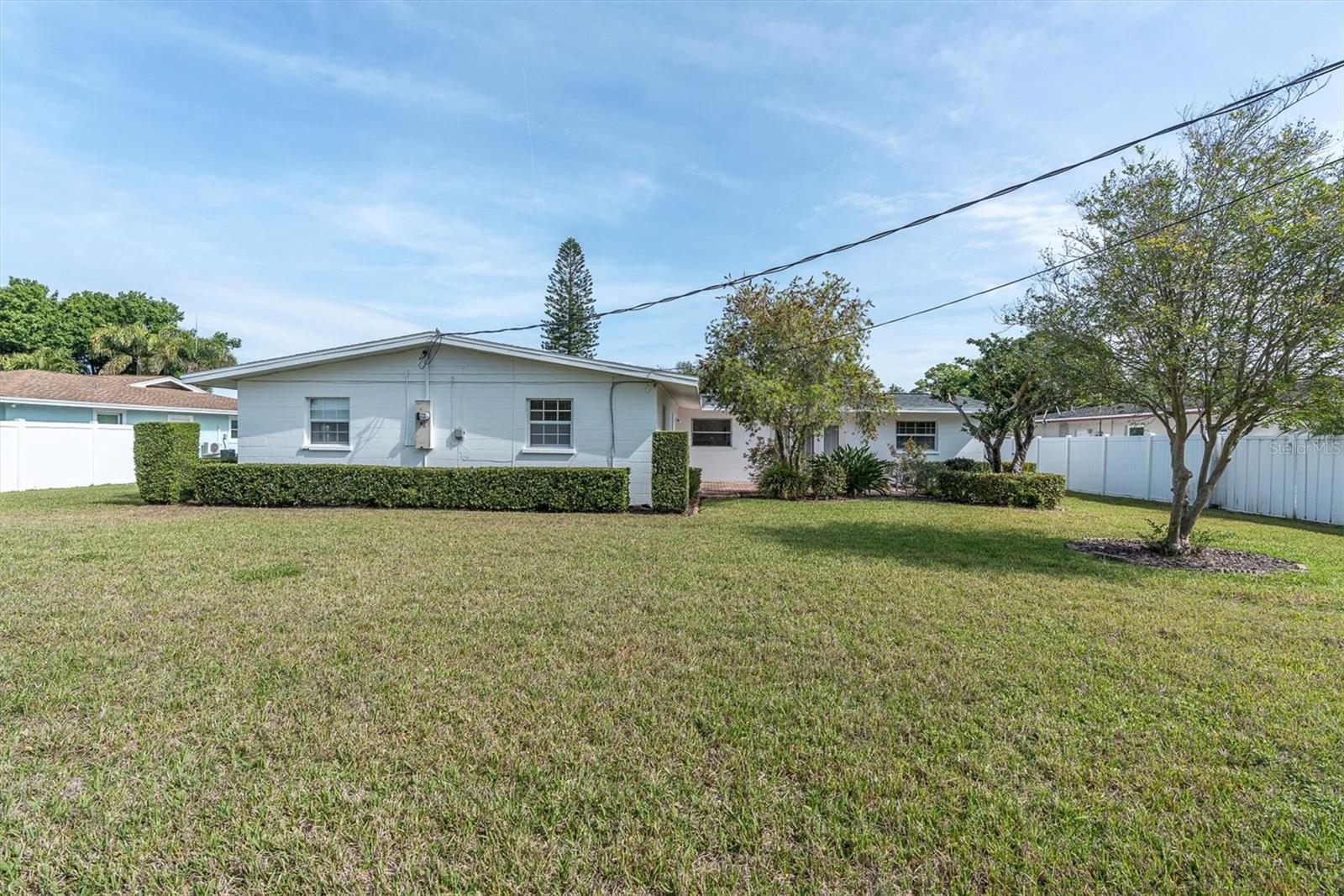 5511 10TH AVENUE DR W, BRADENTON, FL, 34209