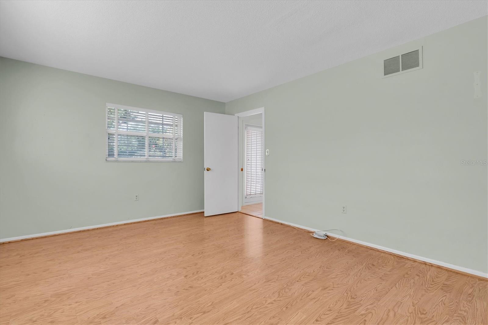 5511 10TH AVENUE DR W, BRADENTON, FL, 34209