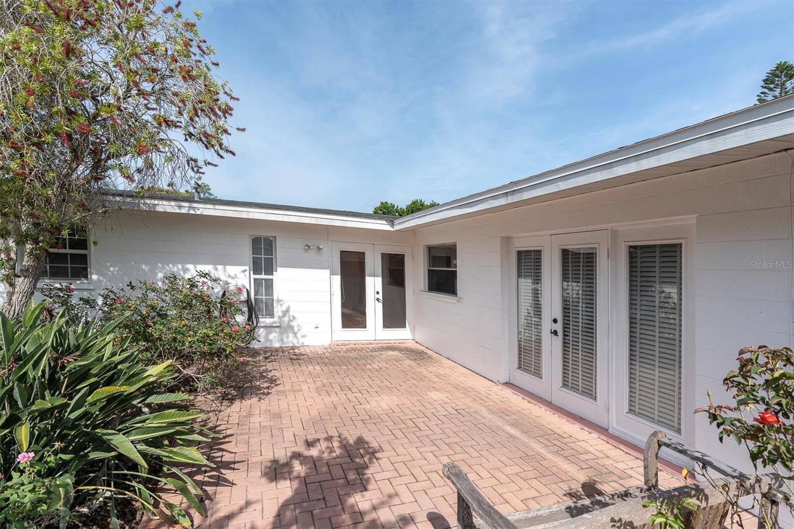 5511 10TH AVENUE DR W, BRADENTON, FL, 34209