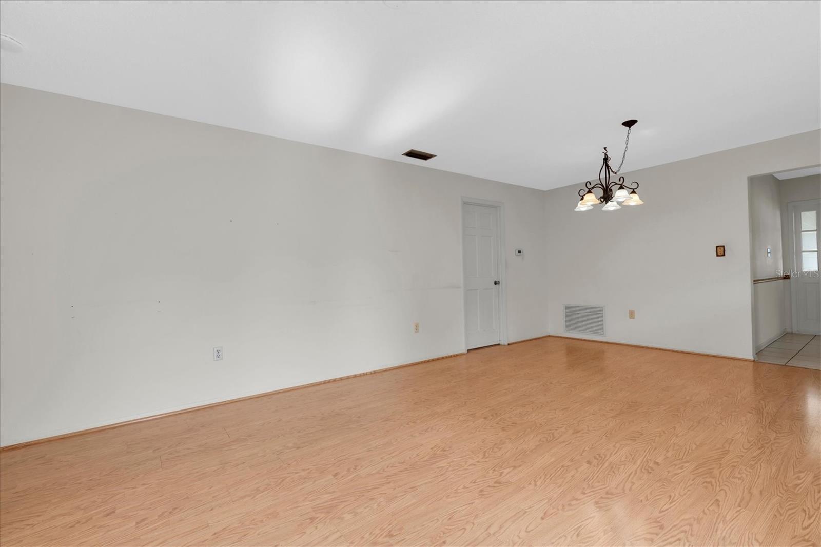 5511 10TH AVENUE DR W, BRADENTON, FL, 34209