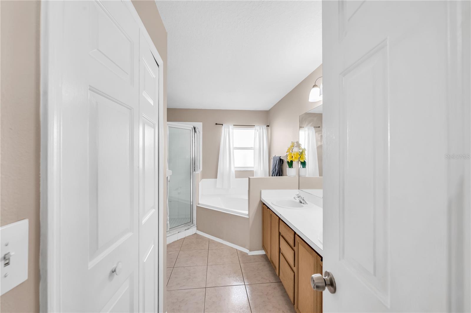 385 BRIAR BAY CIR, ORLANDO, FL, 32825