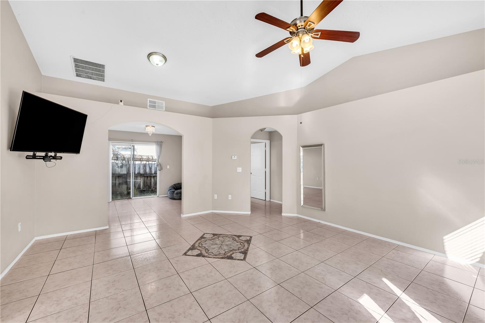 385 BRIAR BAY CIR, ORLANDO, FL, 32825