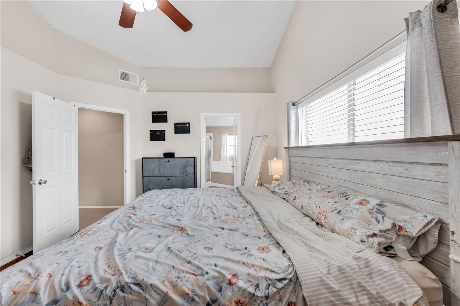385 BRIAR BAY CIR, ORLANDO, FL, 32825