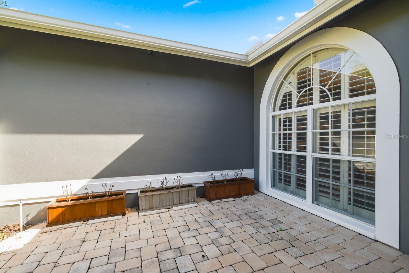 2016 SWAN LN, PALM HARBOR, FL, 34683