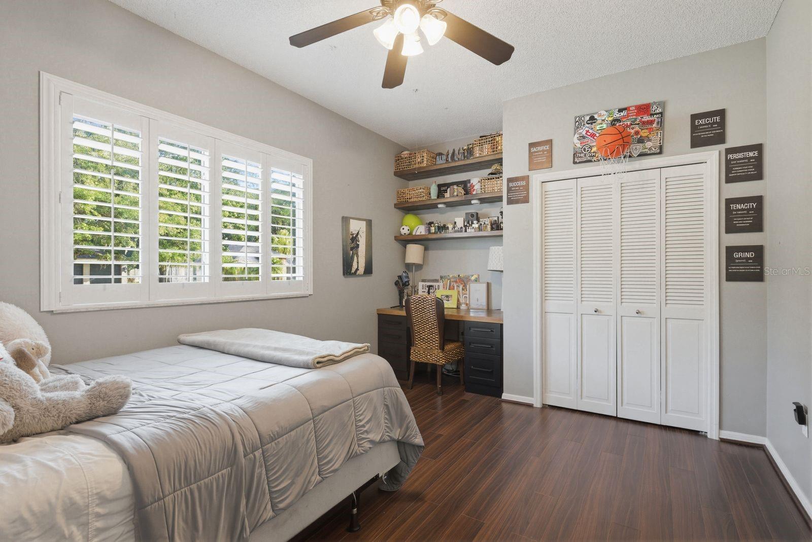 2016 SWAN LN, PALM HARBOR, FL, 34683