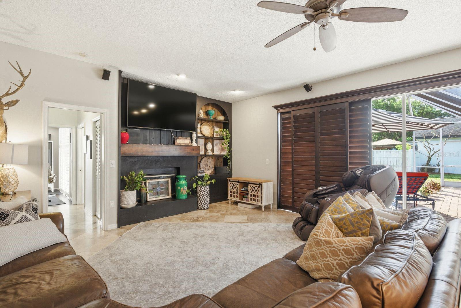 2016 SWAN LN, PALM HARBOR, FL, 34683