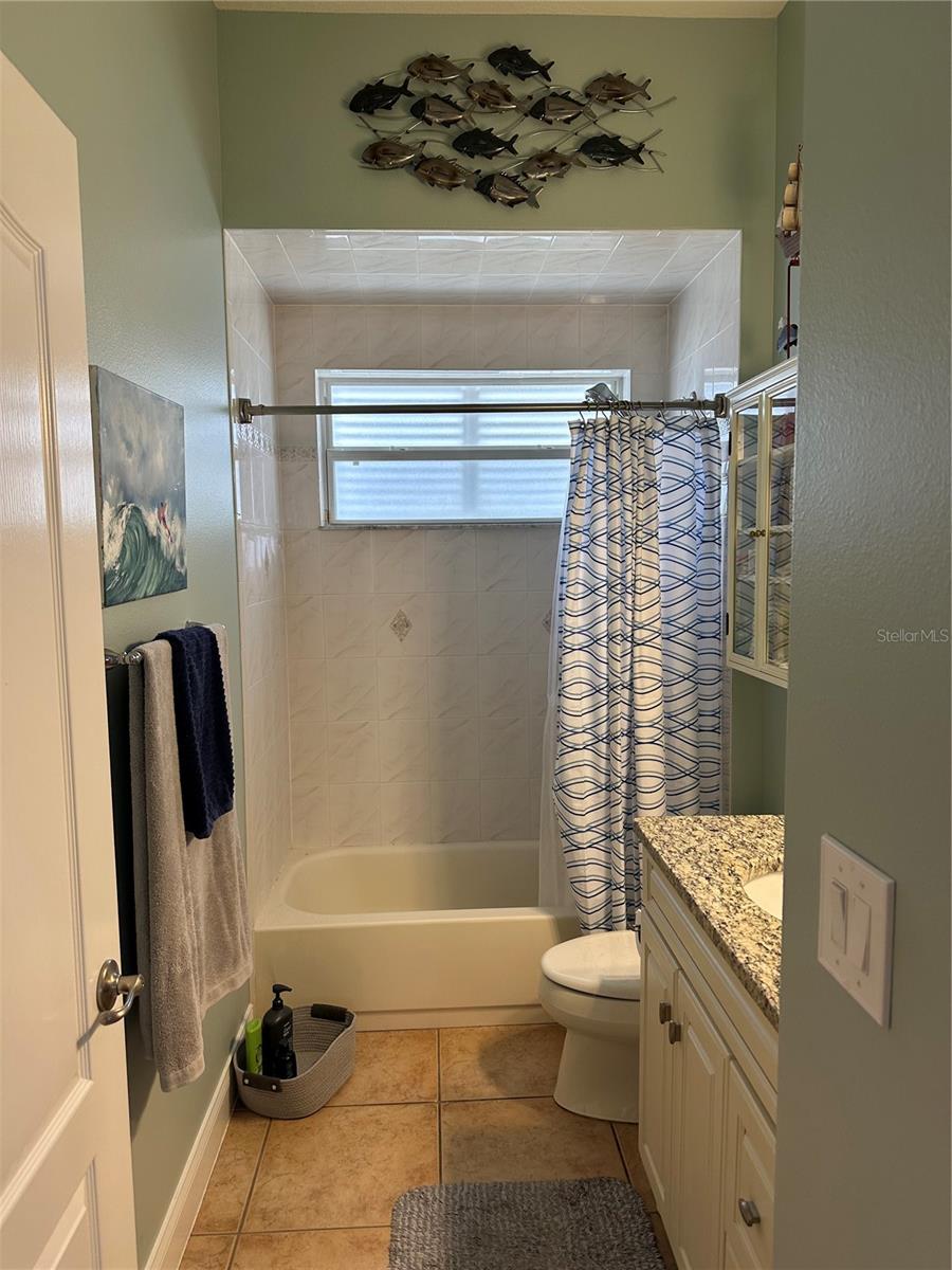 20 EVANSTON LN, PALM COAST, FL, 32164