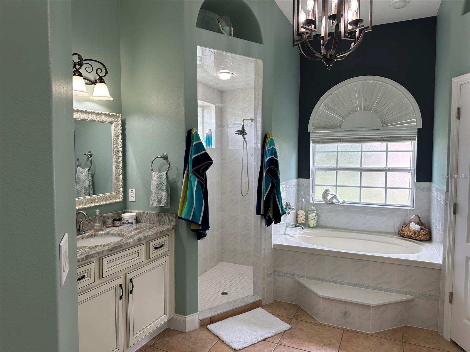 20 EVANSTON LN, PALM COAST, FL, 32164