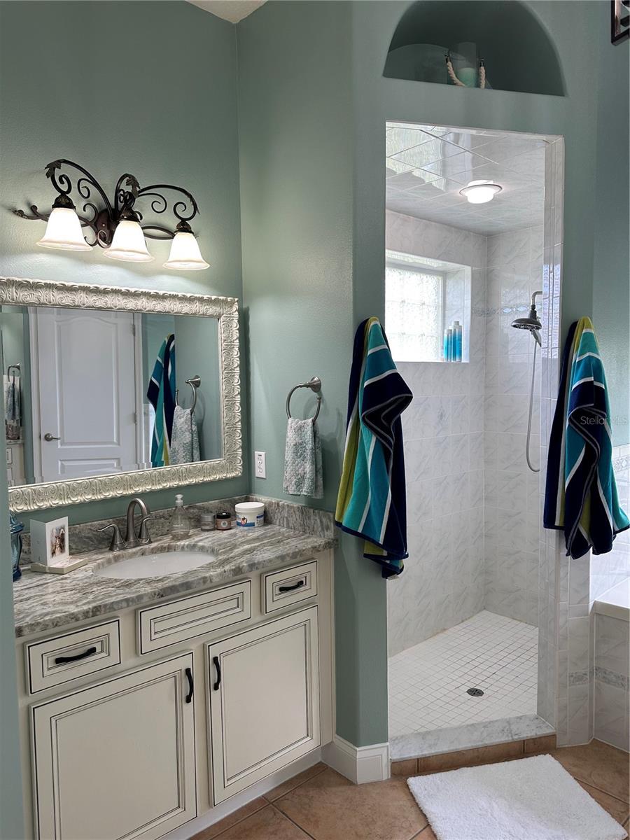 20 EVANSTON LN, PALM COAST, FL, 32164