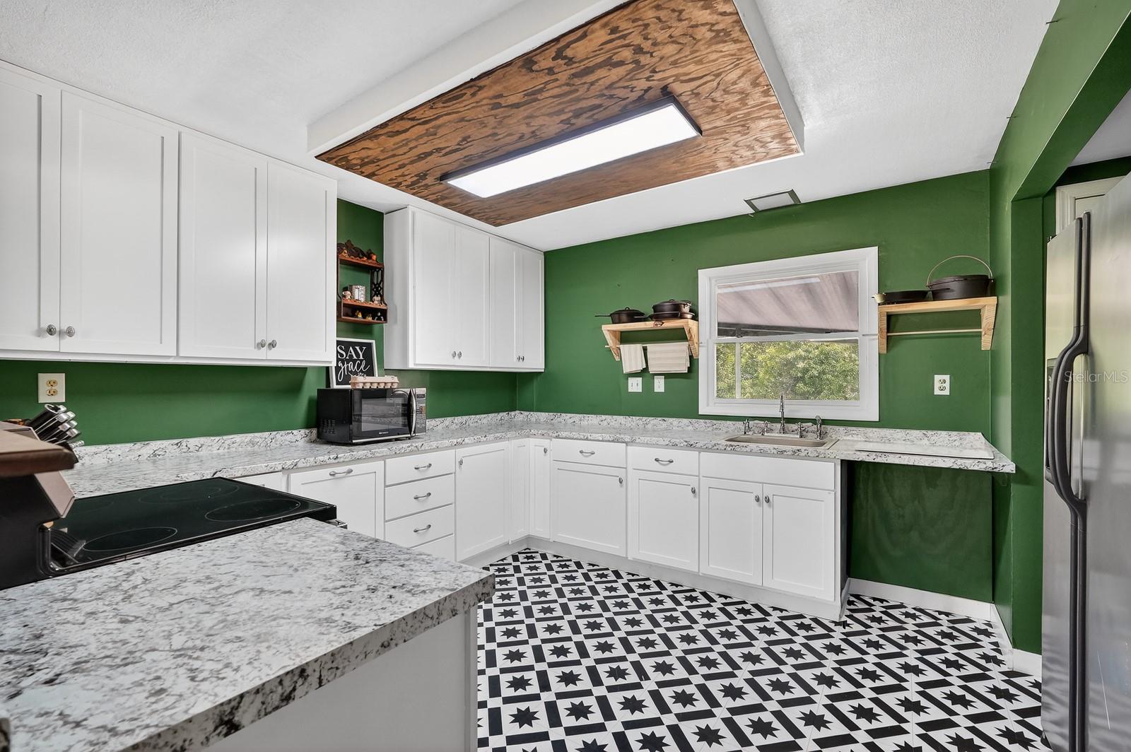 116 ROUND LAKE CIR, PALATKA, FL, 32177