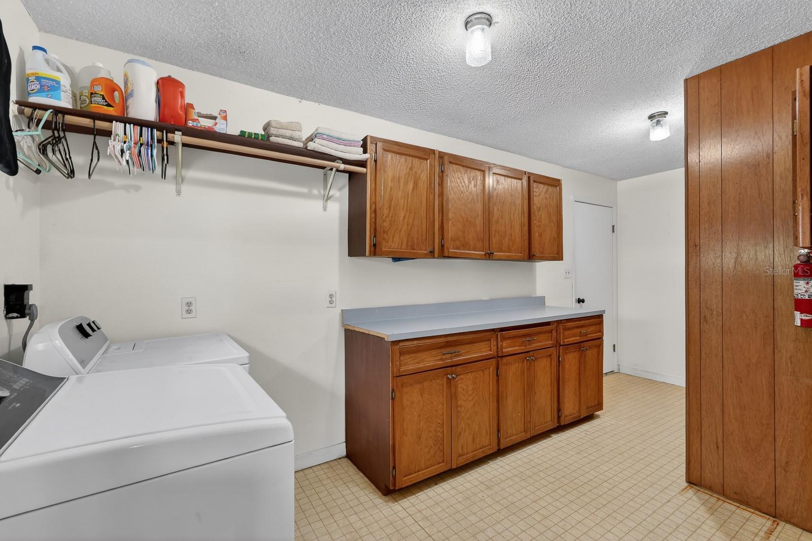 116 ROUND LAKE CIR, PALATKA, FL, 32177