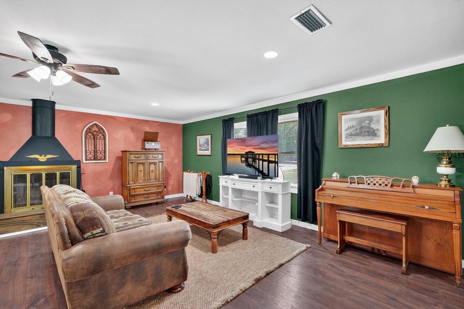 116 ROUND LAKE CIR, PALATKA, FL, 32177