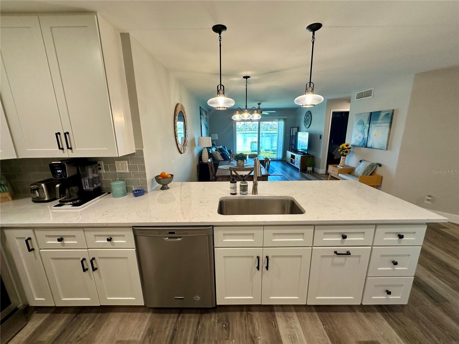 6100 BAHIA DEL MAR CIR #102, ST PETERSBURG, FL, 33715