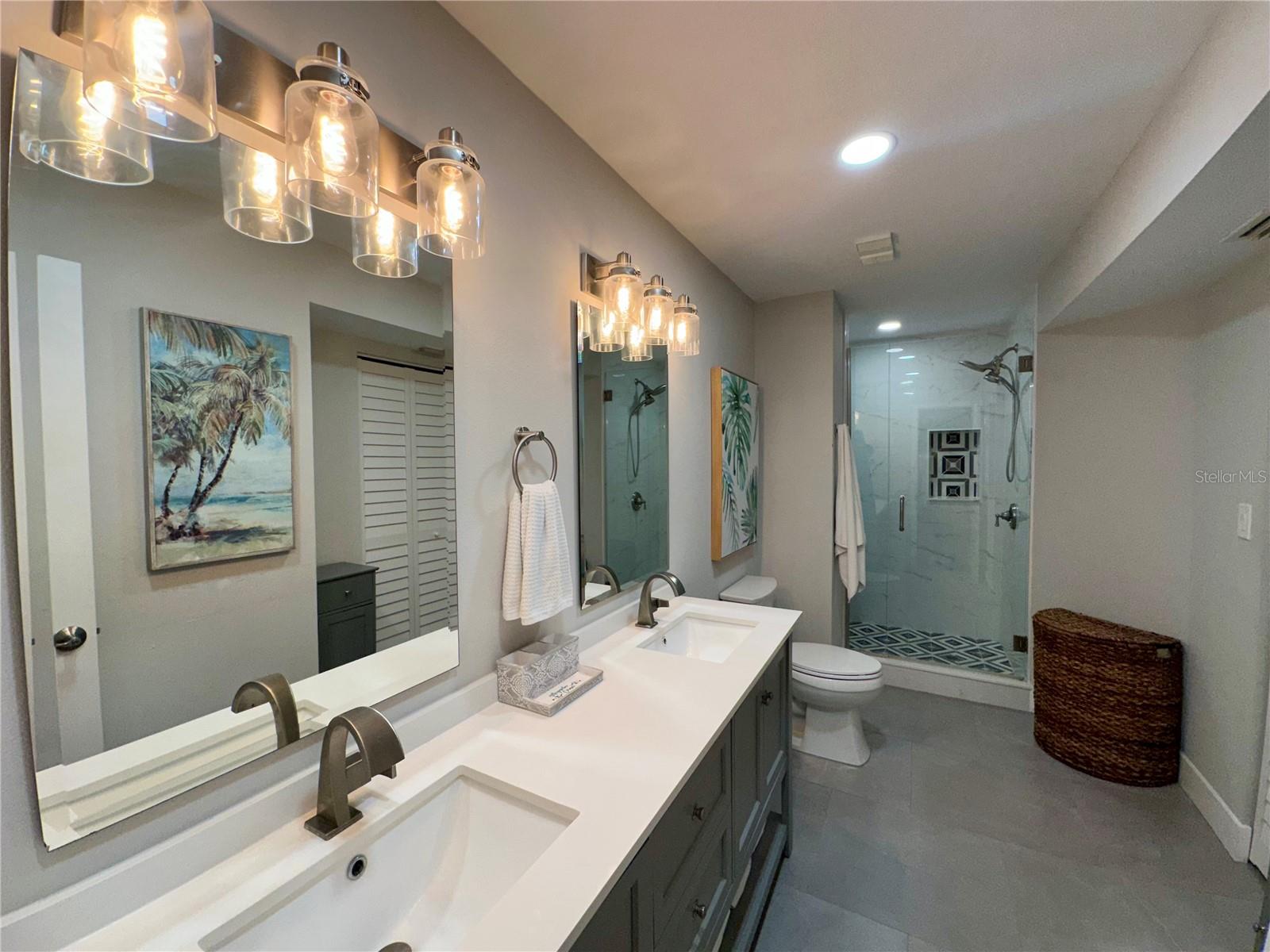 6100 BAHIA DEL MAR CIR #102, ST PETERSBURG, FL, 33715