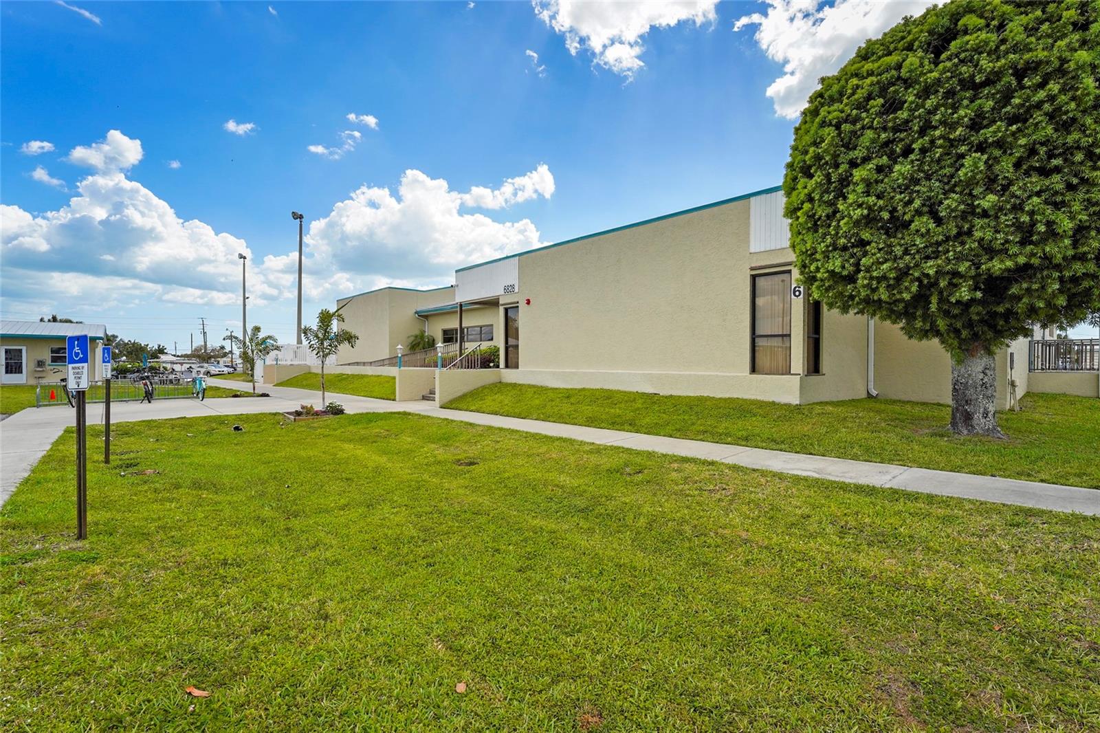 6624 MARINA DR, BRADENTON, FL, 34207