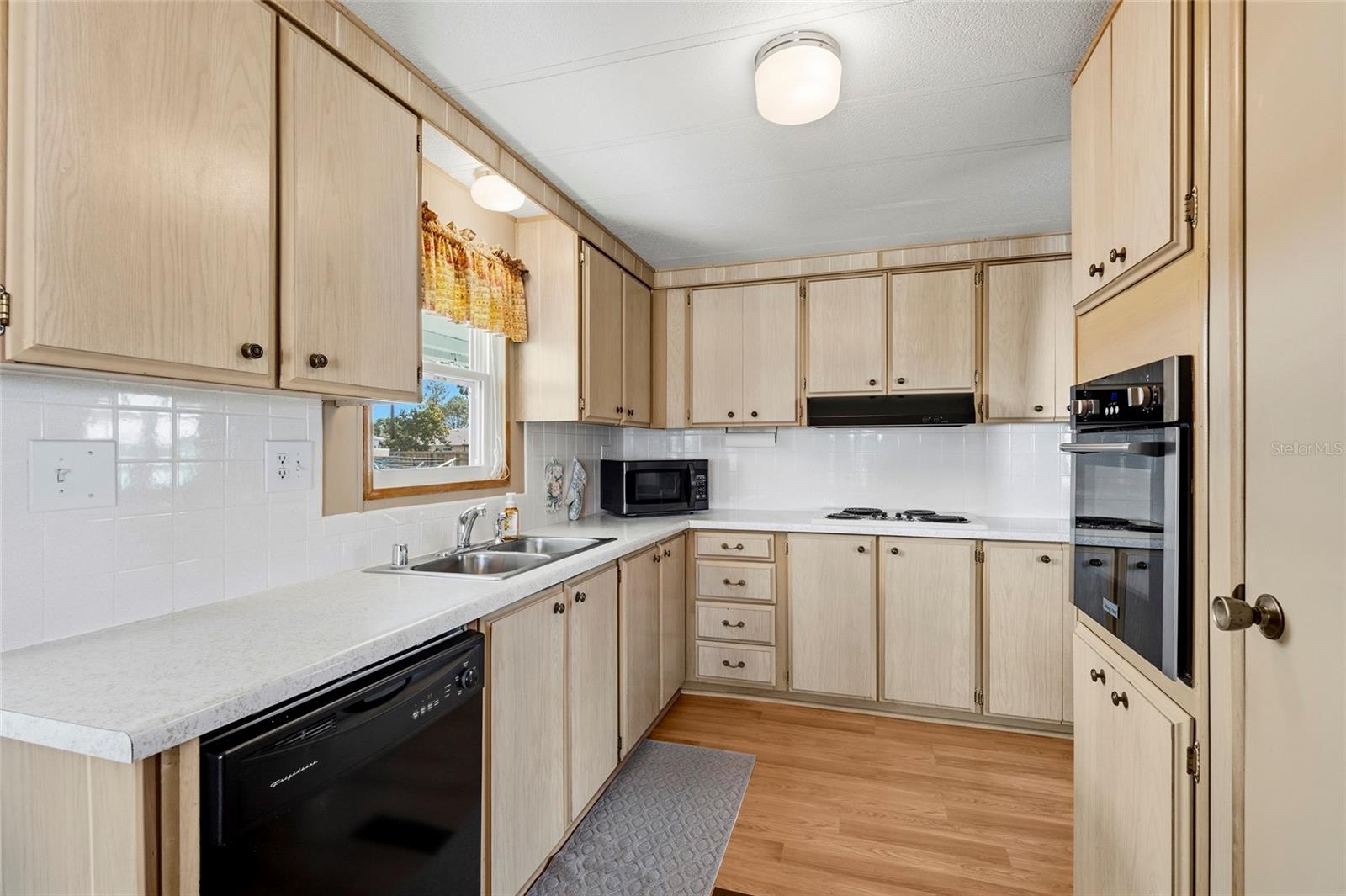 6624 MARINA DR, BRADENTON, FL, 34207