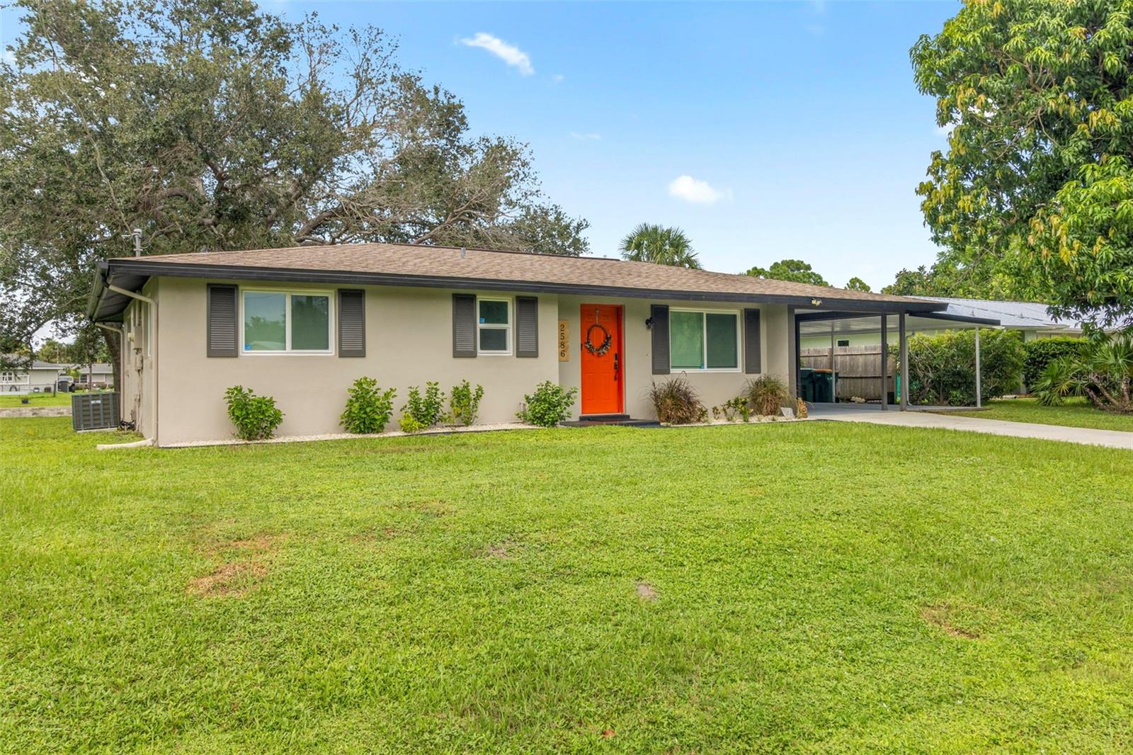 2586 AUBURN BLVD, PORT CHARLOTTE, FL, 33948