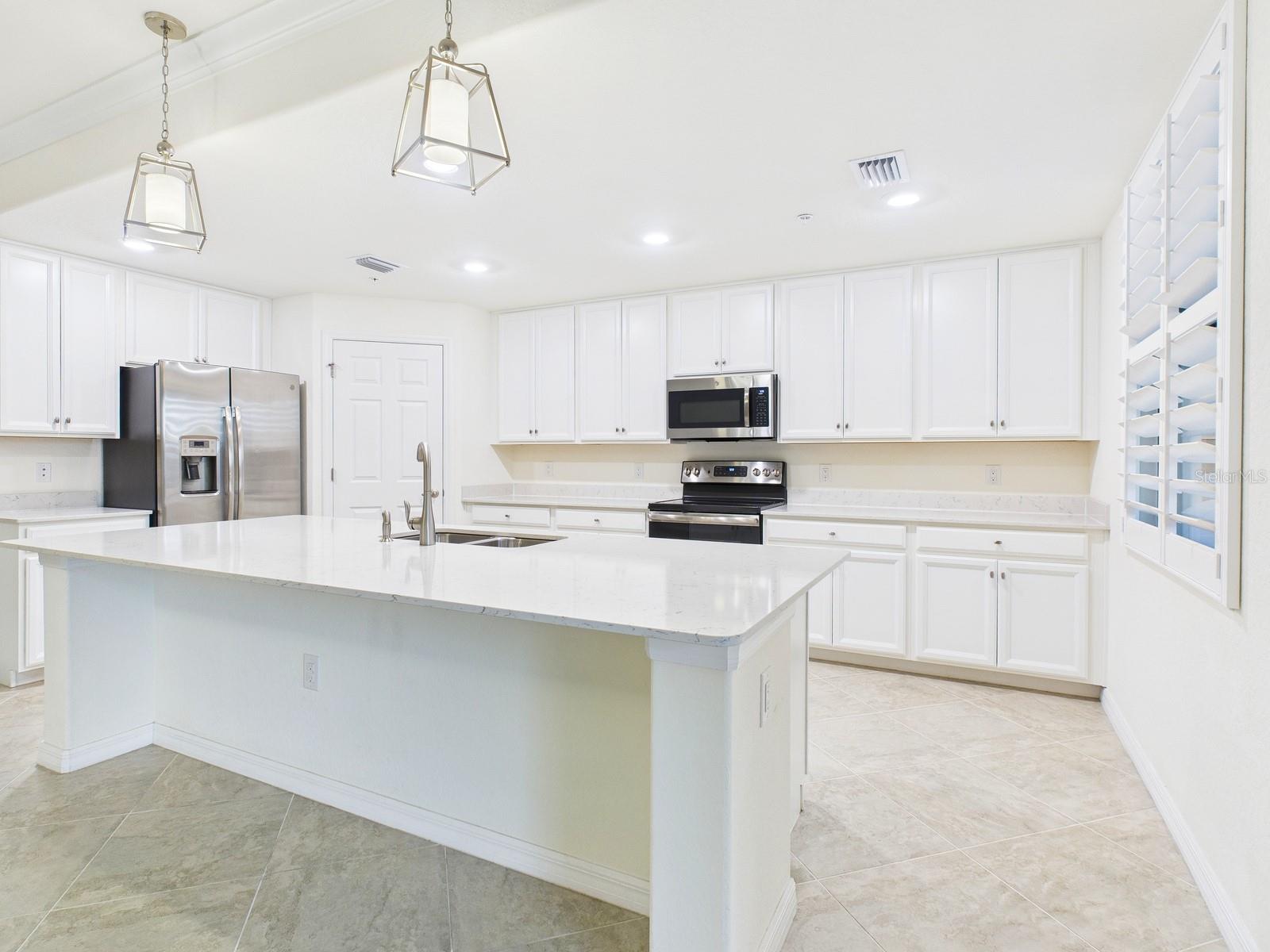 12550 GHIBERTI CIR #101, VENICE, FL, 34293