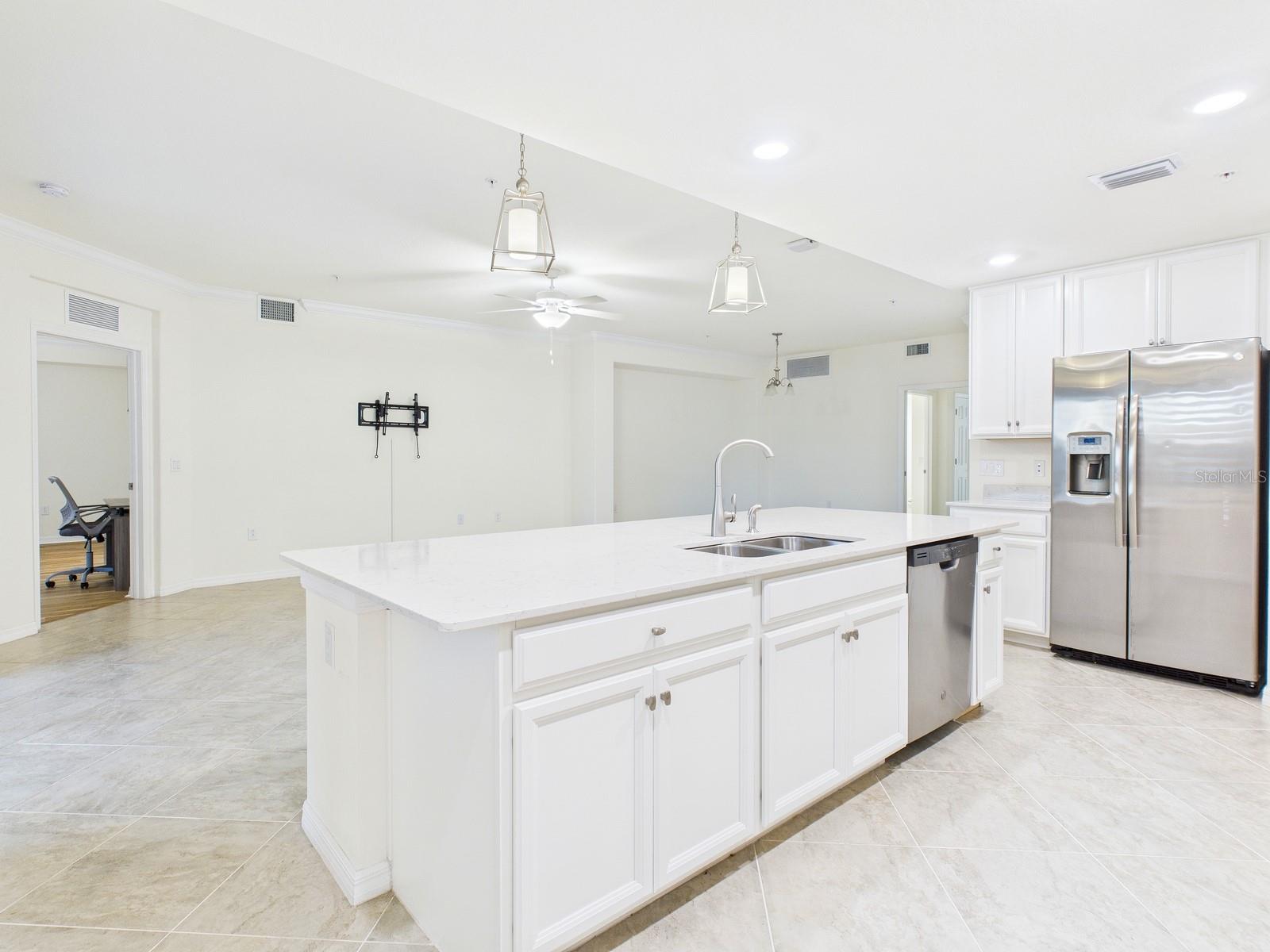 12550 GHIBERTI CIR #101, VENICE, FL, 34293