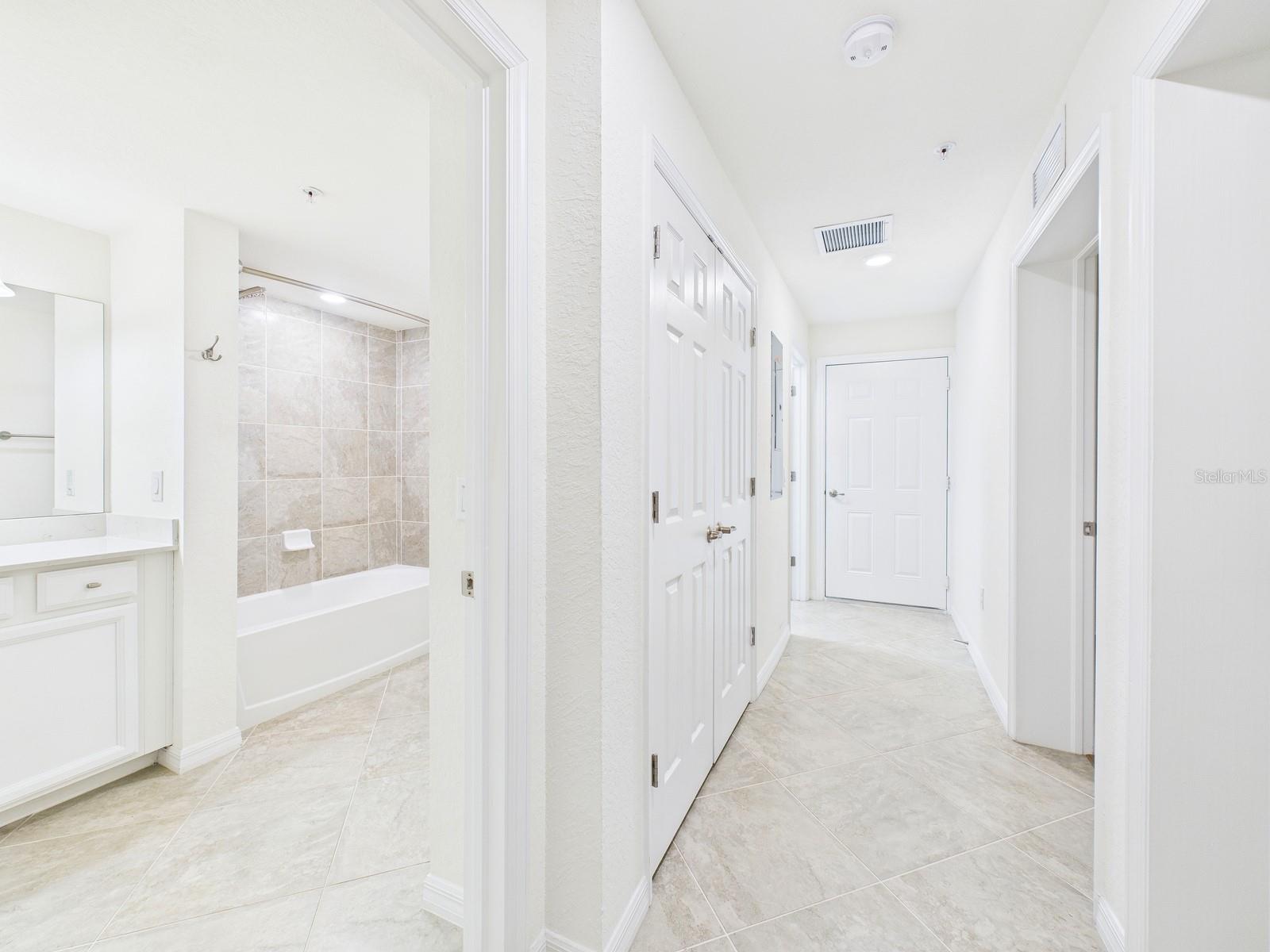 12550 GHIBERTI CIR #101, VENICE, FL, 34293