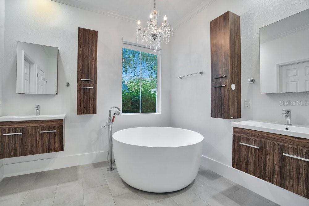 8399 BOWDEN WAY, WINDERMERE, FL, 34786
