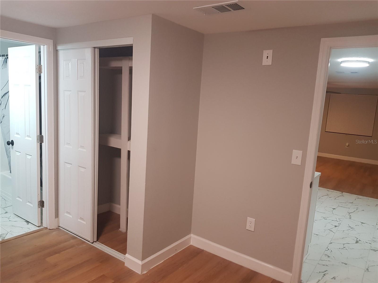 311 58TH AVE E, BRADENTON, FL, 34203
