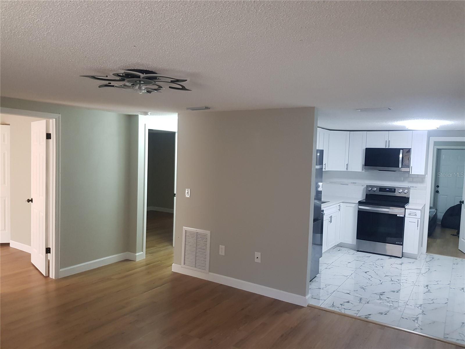 311 58TH AVE E, BRADENTON, FL, 34203