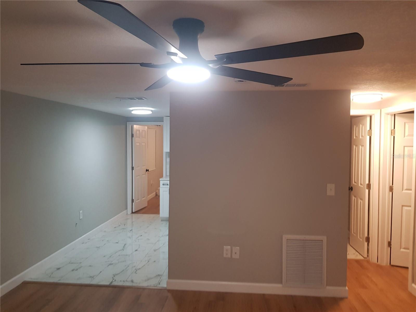 311 58TH AVE E, BRADENTON, FL, 34203