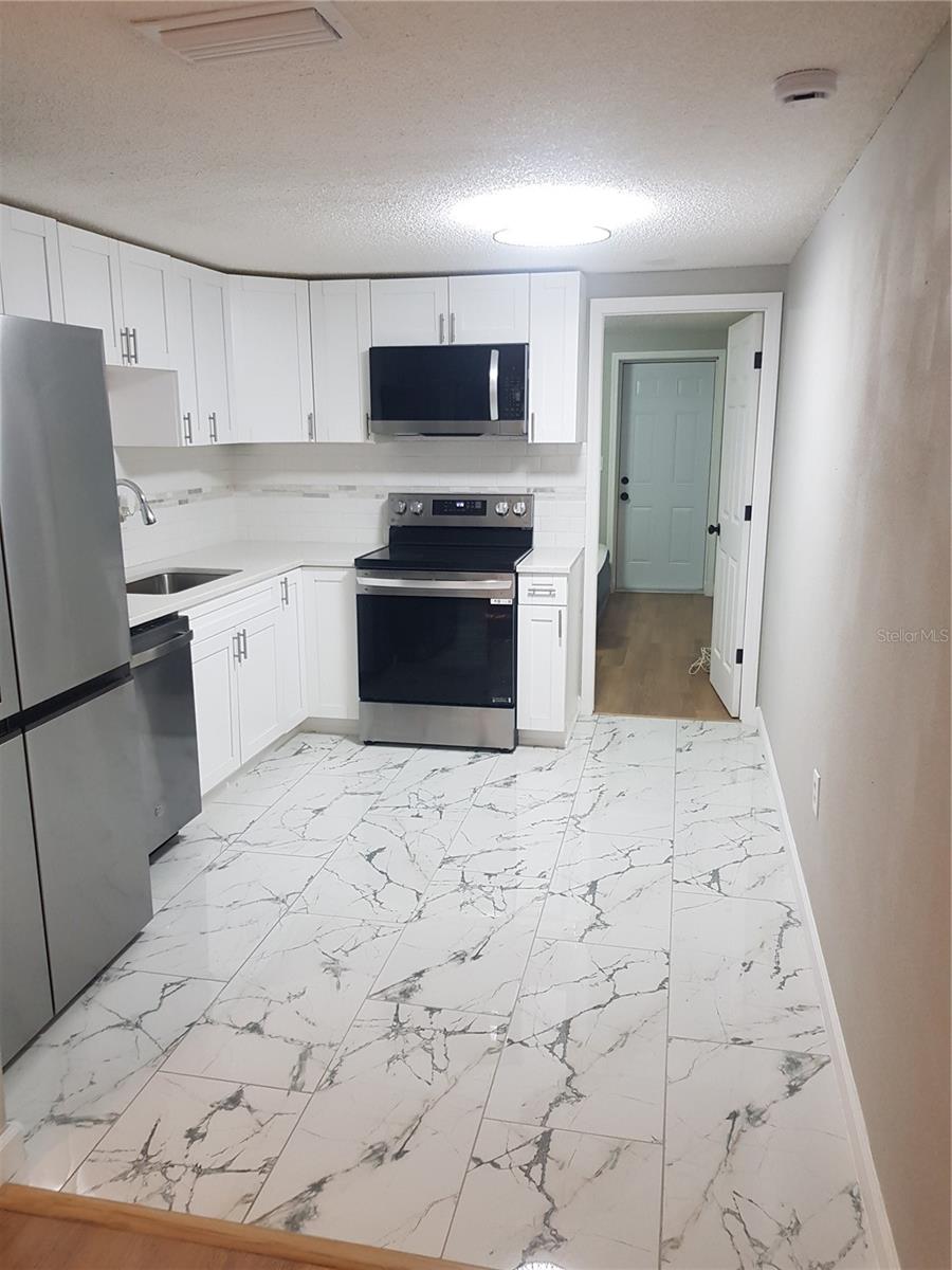 311 58TH AVE E, BRADENTON, FL, 34203