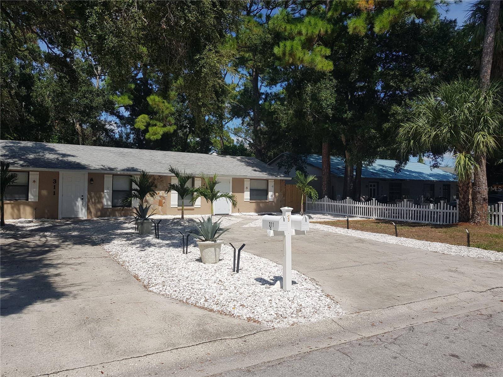 311 58TH AVE E, BRADENTON, FL, 34203
