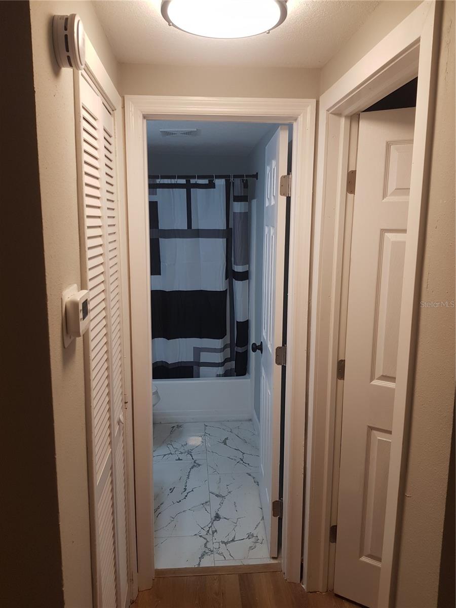 311 58TH AVE E, BRADENTON, FL, 34203