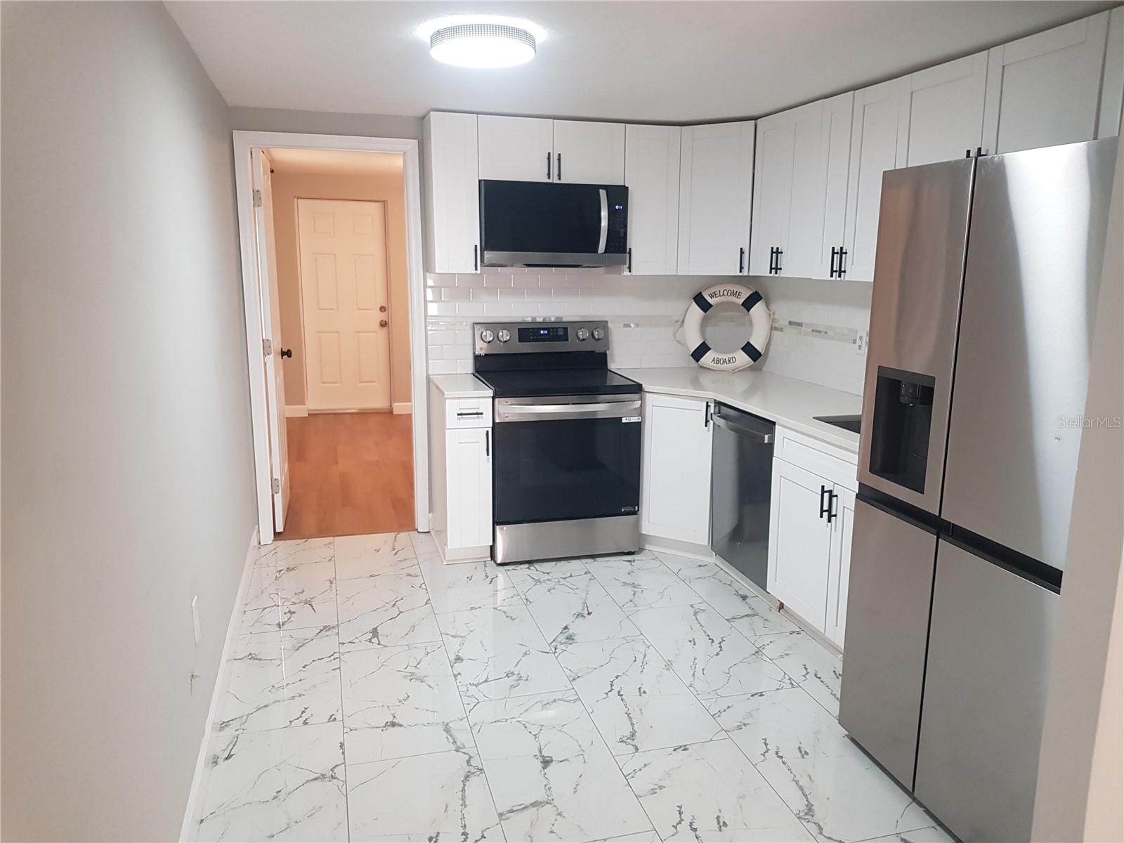 311 58TH AVE E, BRADENTON, FL, 34203