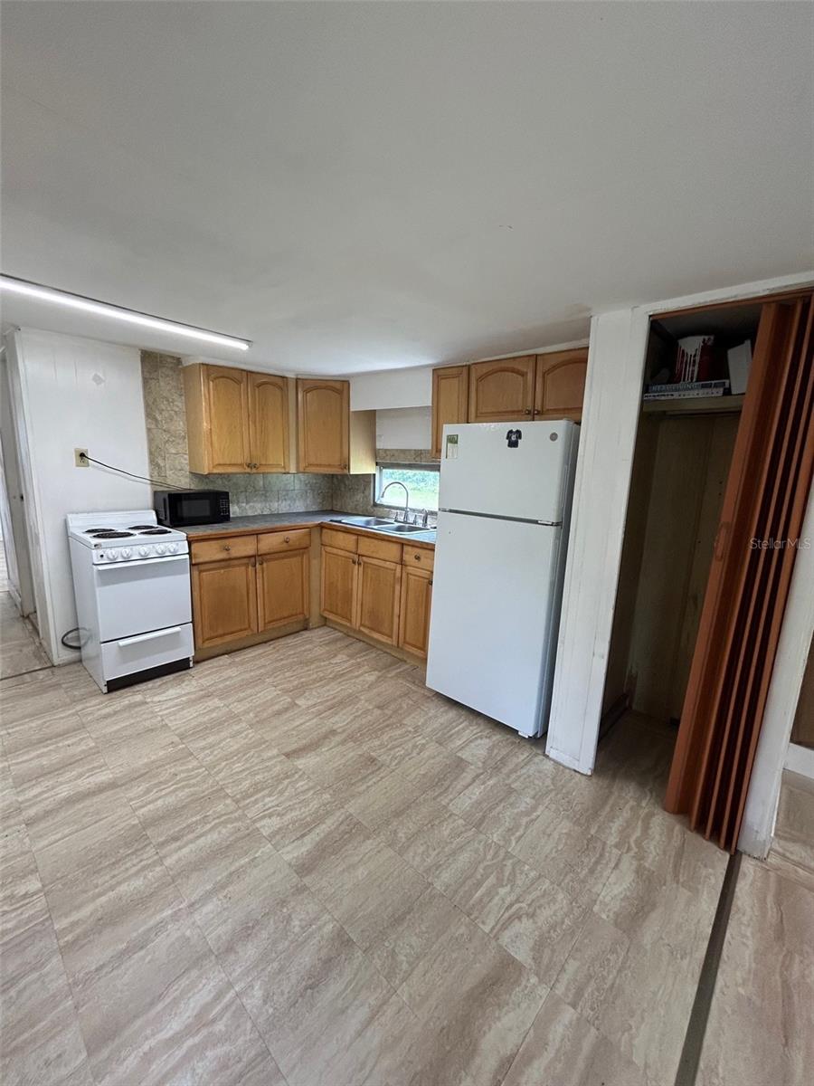 3414 DOCTOR LOVE RD #C, ORLANDO, FL, 32810