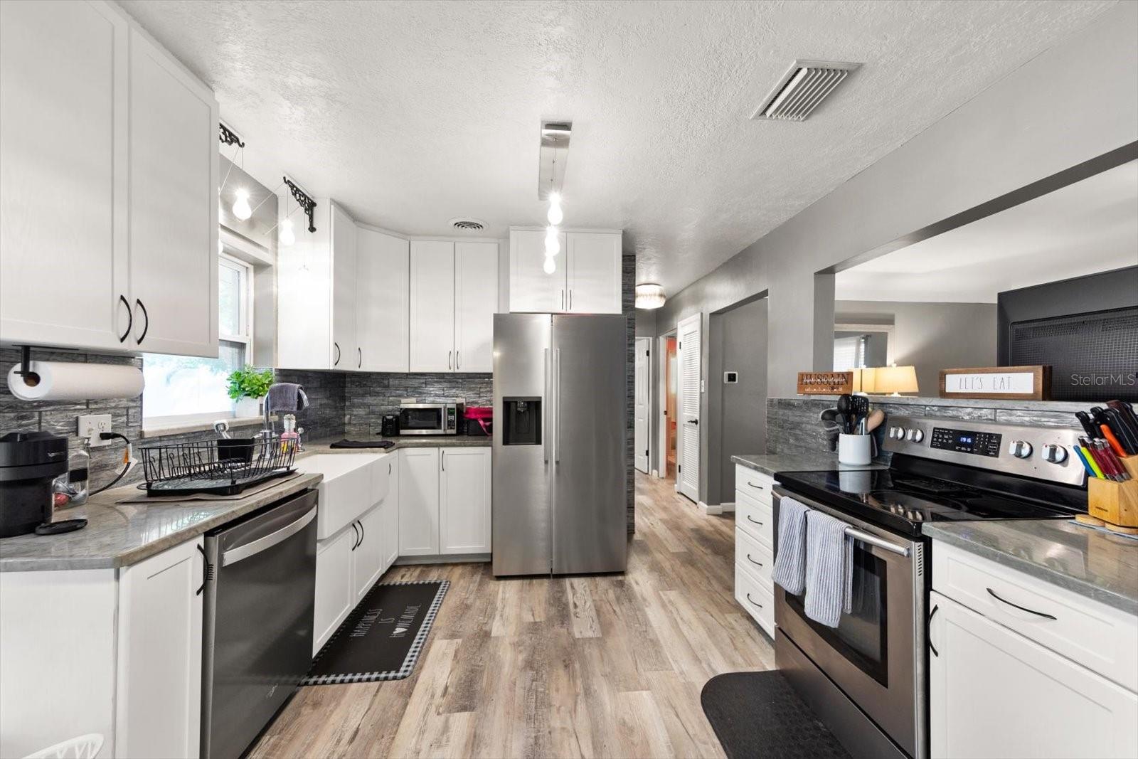 9940 108TH ST, SEMINOLE, FL, 33772