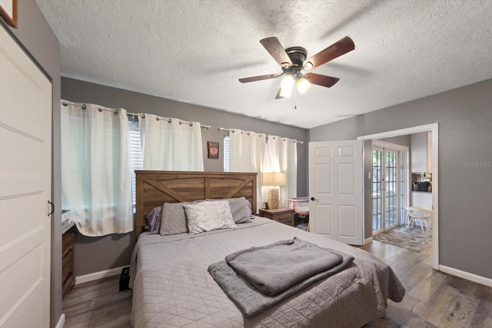 9940 108TH ST, SEMINOLE, FL, 33772