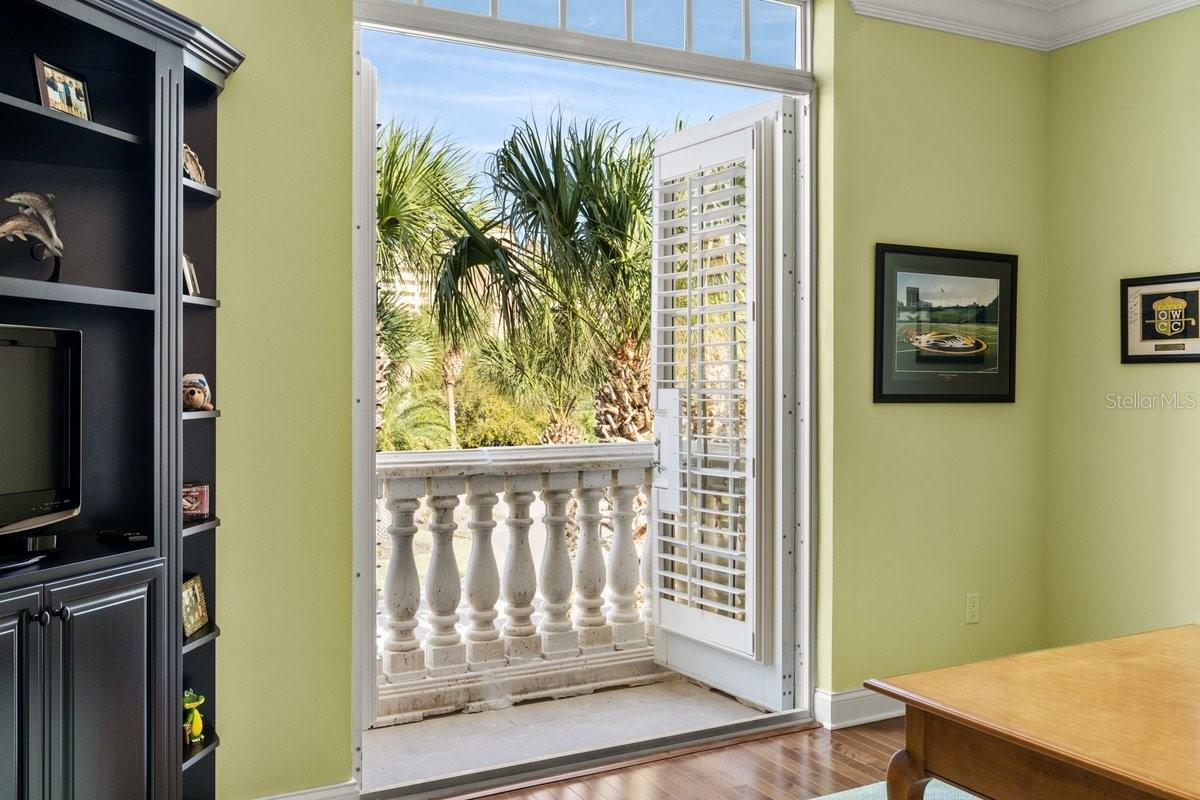 9 NORTHSHORE DR, PALM COAST, FL, 32137