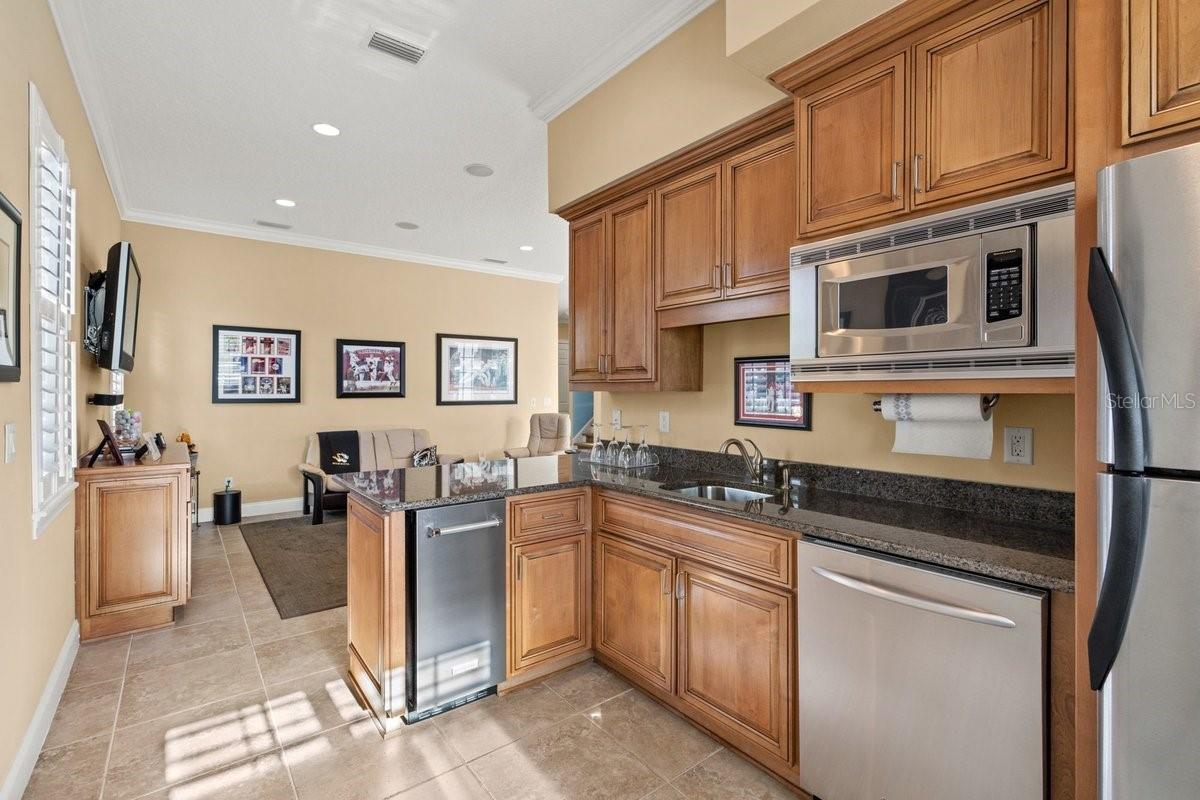 9 NORTHSHORE DR, PALM COAST, FL, 32137