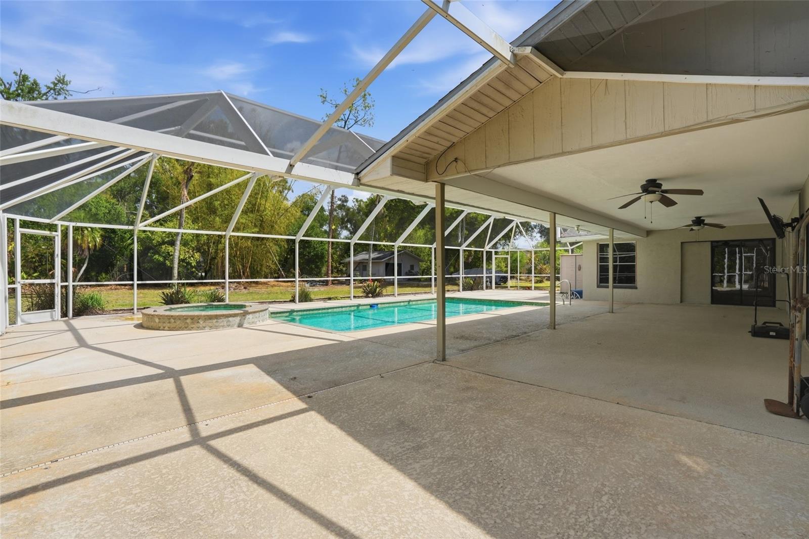 6227 FOXFIRE LN, FORT MYERS, FL, 33912