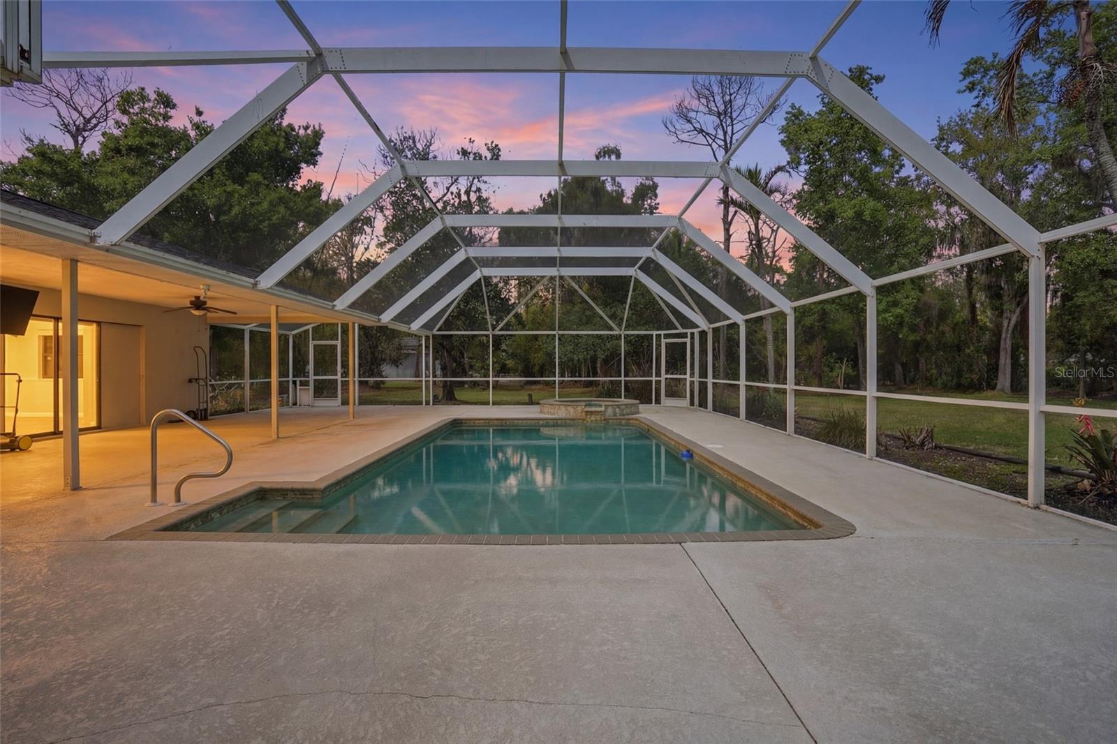 6227 FOXFIRE LN, FORT MYERS, FL, 33912
