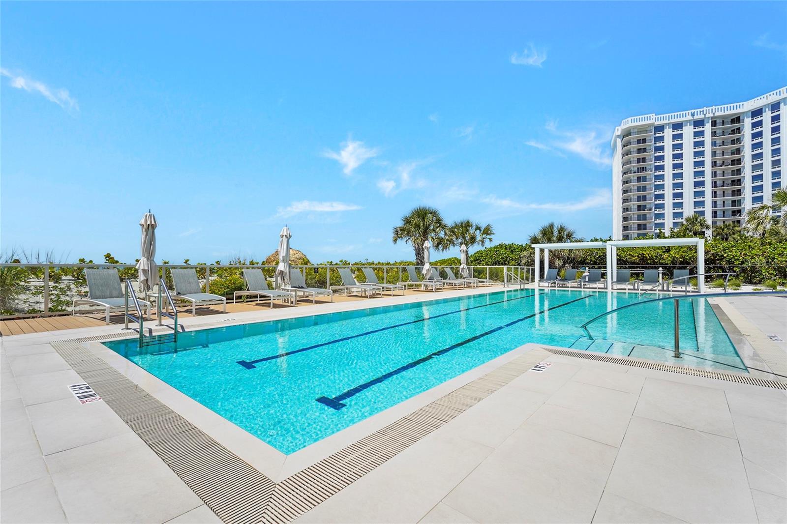2425 GULF OF MEXICO DR #8C, LONGBOAT KEY, FL, 34228